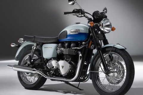 Bonneville Sixty Meriden Blue/Caspian Blue - только 650 мотоциклов выставят на продажу в следующем году