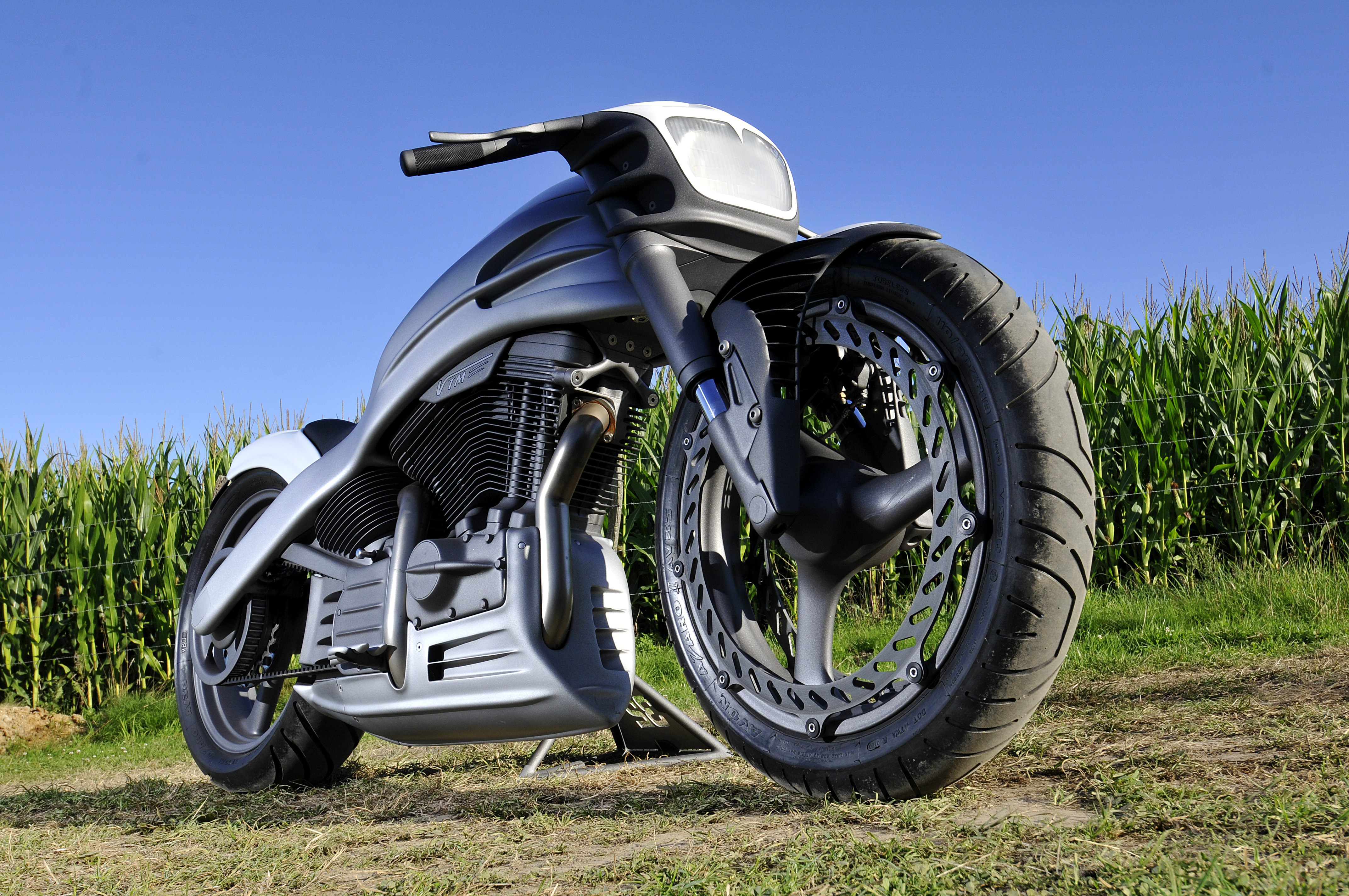Купить воздушный мотоцикл. Технологии мотоцикл. Мотоцикл стер. Мотоцикл на сжатом воздухе. Yamaha Warrior xv1700 Custom.