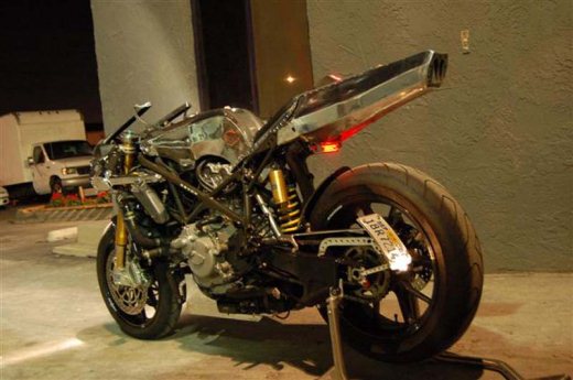 Ducati 999R Edge - кастом от Shinya Kimura 